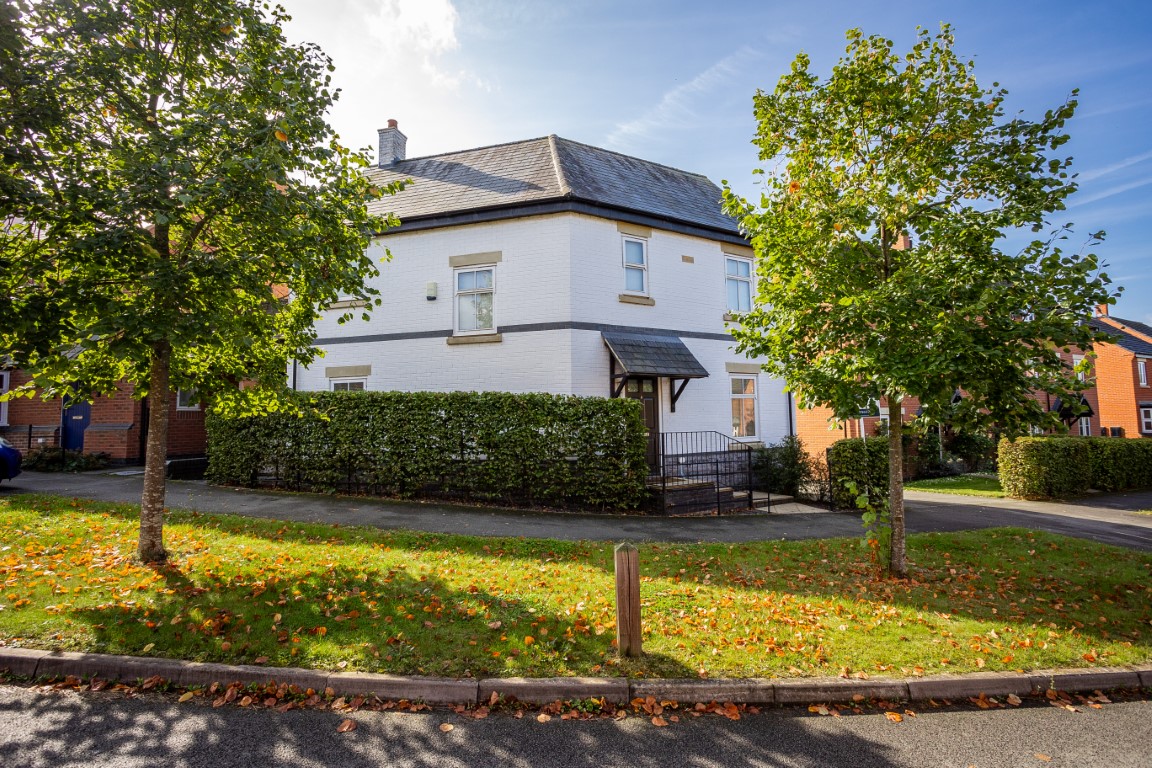 Saxon Drive, Rothley, Leicester Creightons Estate Agents