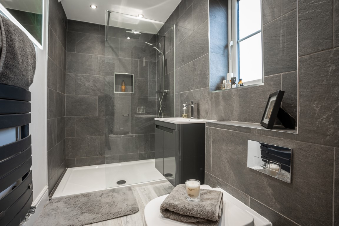 Saxon Drive, Rothley Creightons Estate Agents