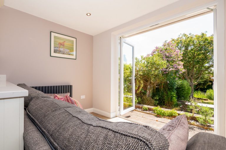 18. GARDEN VIEW