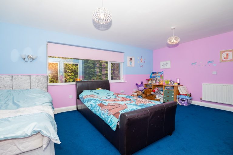 22. bedroom