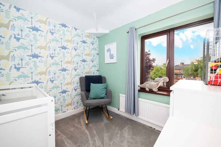 13. bedroom3