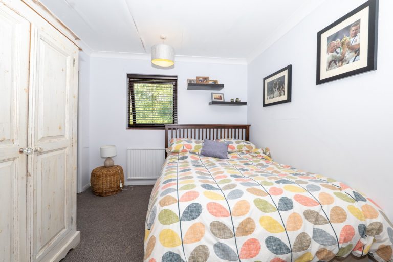 34 Bedroom2