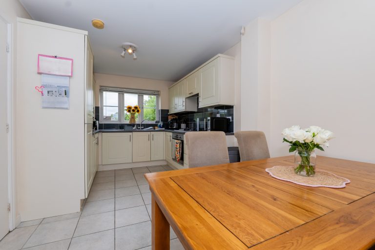 11 dining kitchen.jpg EDITED