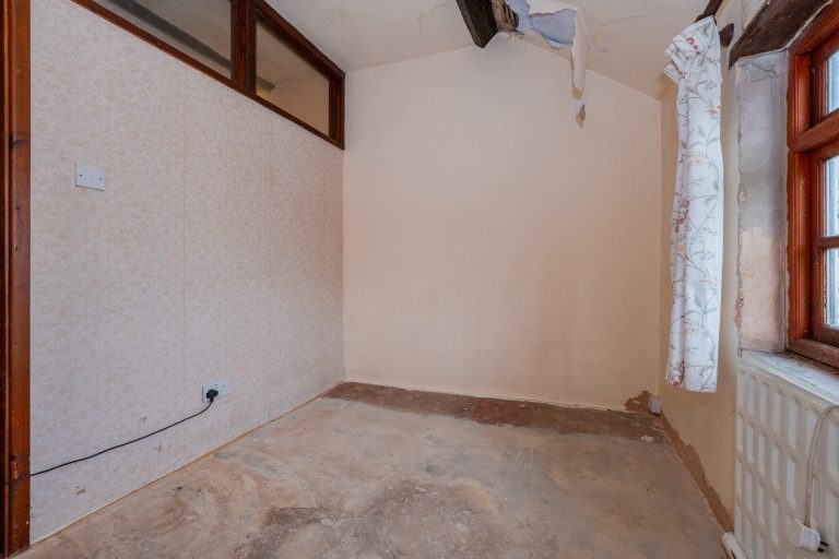 16 bedroom2