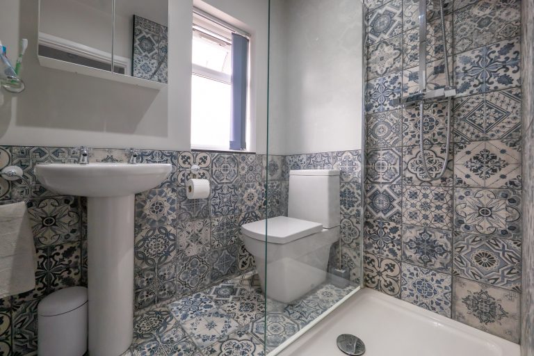 20 Shower room