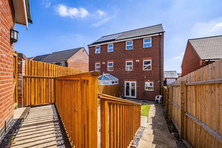 8 Becks Close (13 of 24)