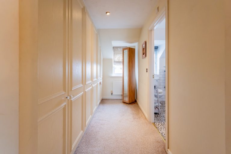 14 bed1 walk in (Large)
