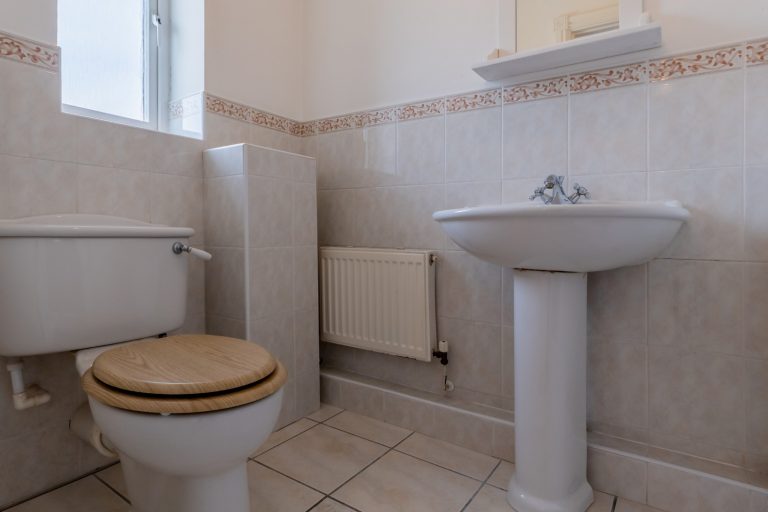 18 bed1 ensuite (Large)