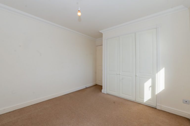 22 bedroom2 (Large)