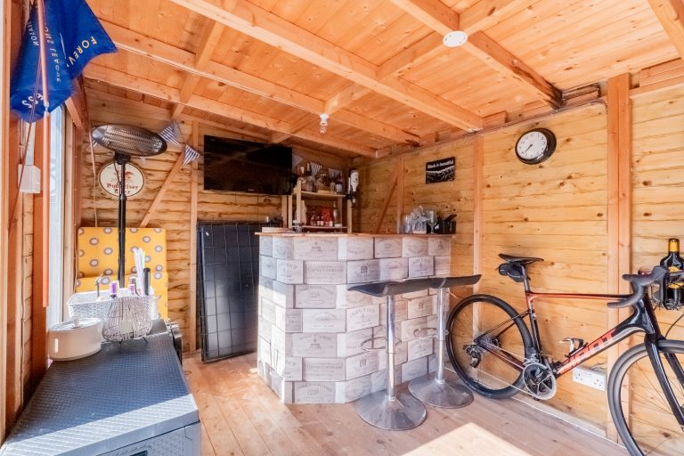 28 summerhouse