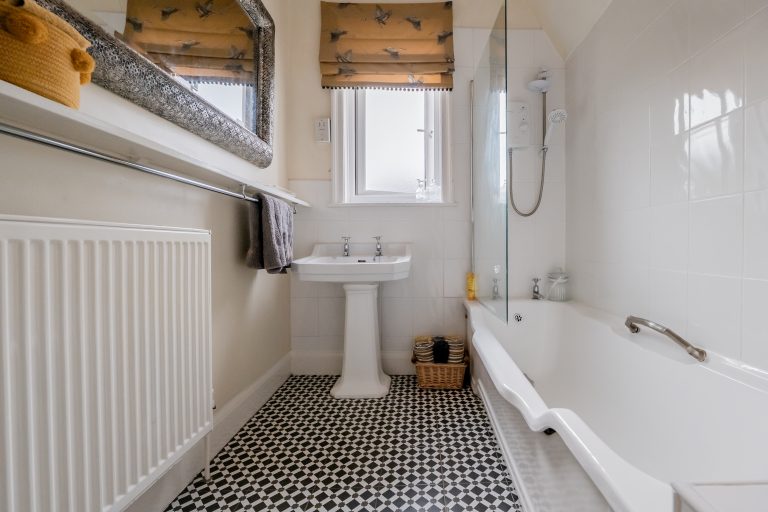 53 family bath