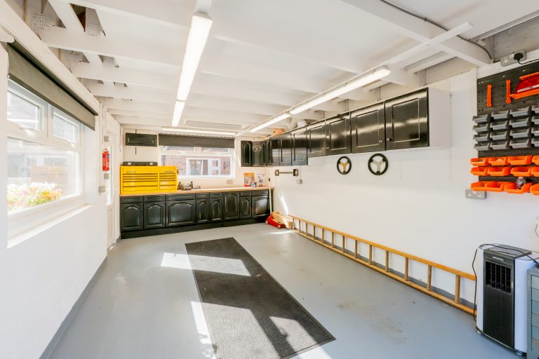 44 garage