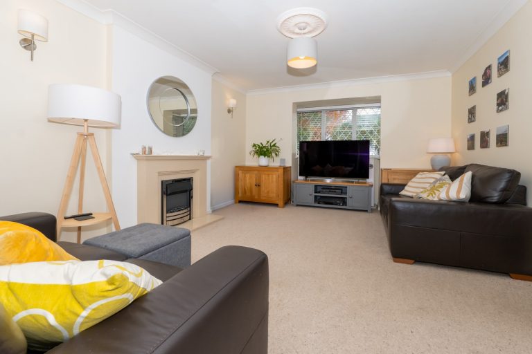 06 living (Rightmove)