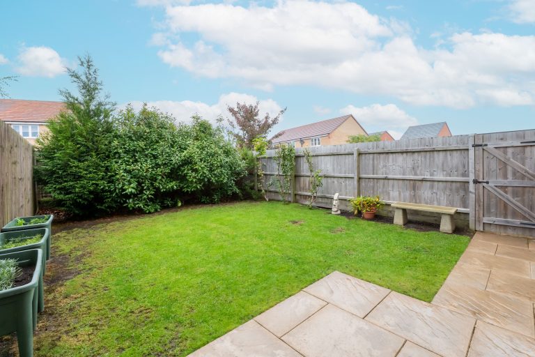 33 garden