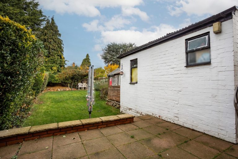 2C6595E5-AD2D-4E2E-B36B-7B2CE672FF0C