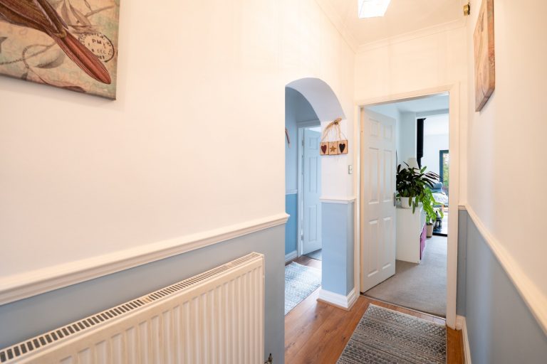 04 hall (Rightmove) - Copy - Copy