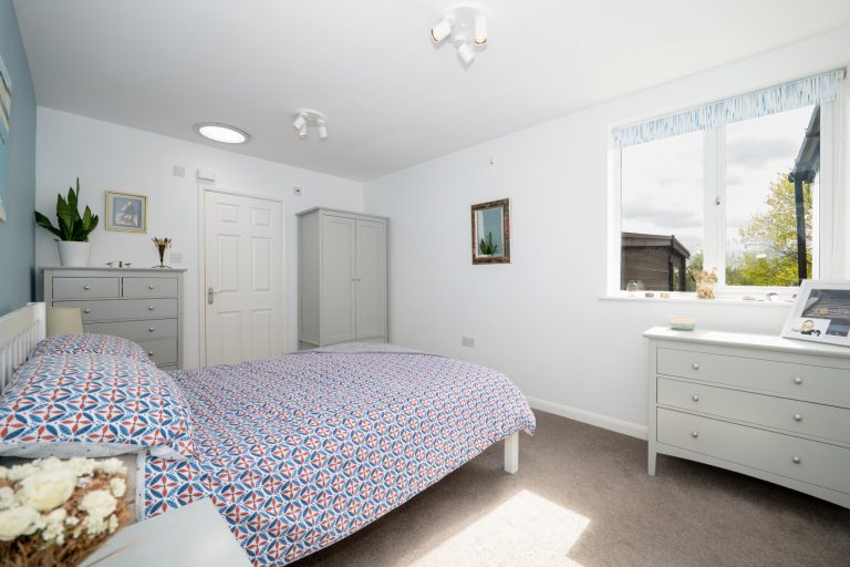 29 bed2 (Rightmove)