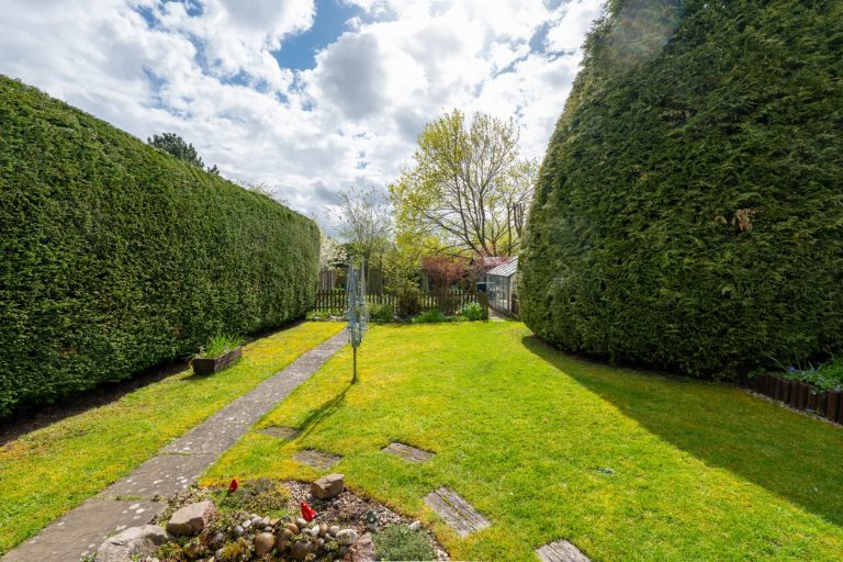 39 garden (Rightmove)