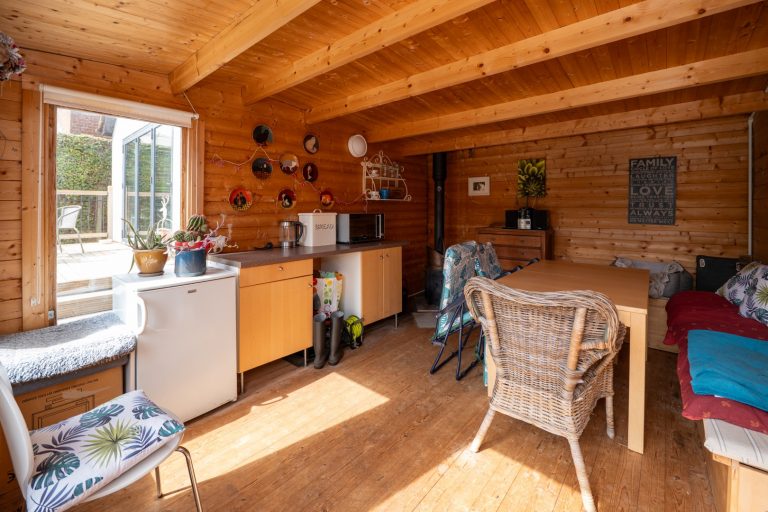 45 summer house (Rightmove)