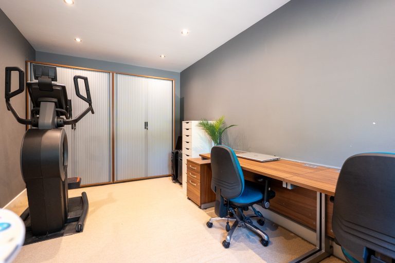 09 office