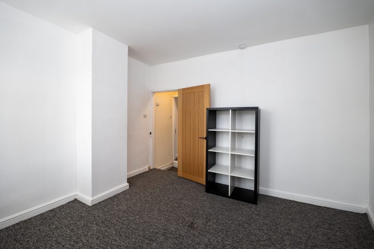19 bed2