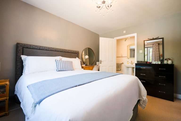 29 bed1