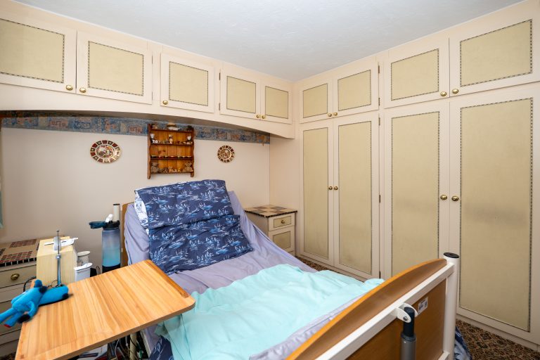 29 bed2