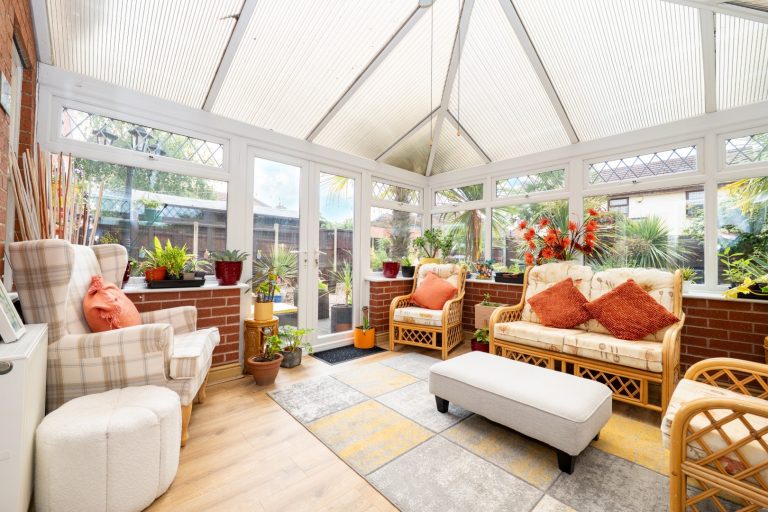 12 conservatory (Rightmove) - Copy