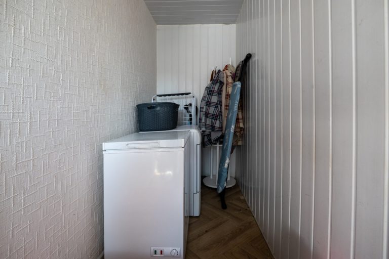 17 utility area (Large)