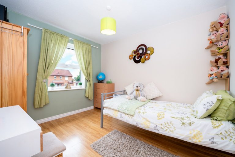 29 bed3 (Rightmove) - Copy