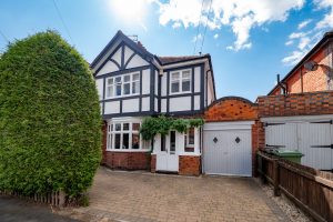 01 front (Large) – 3 bedroom semi-detached (house) at Elmfield Avenue, Birstall