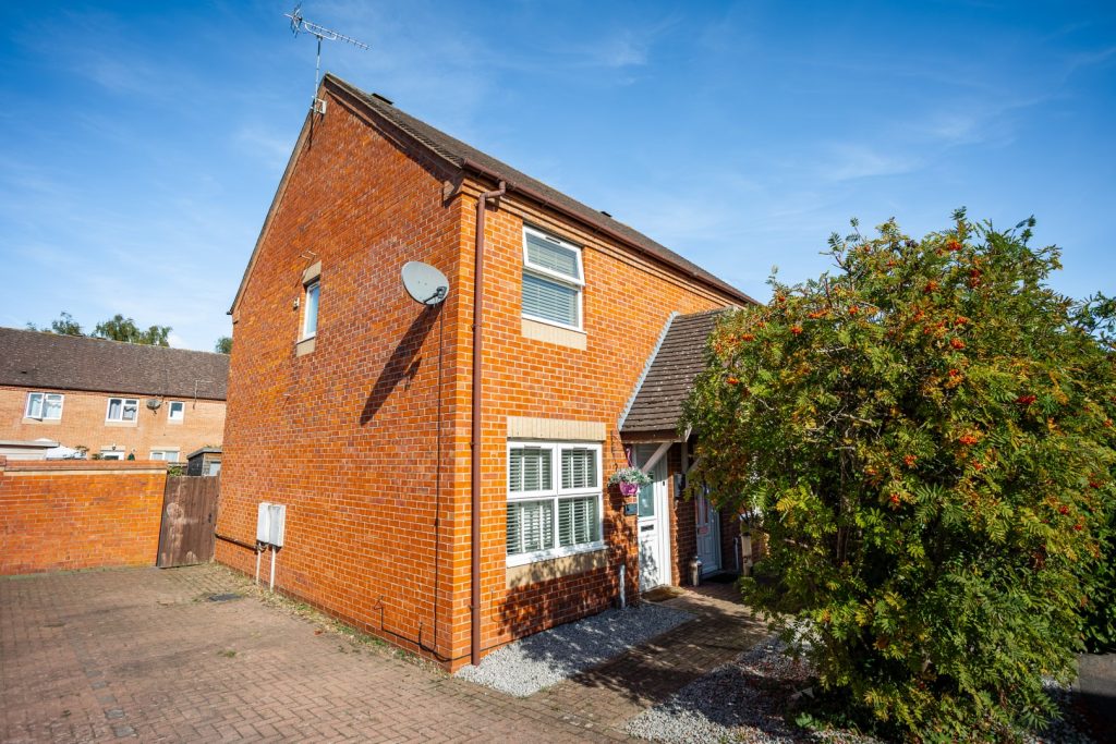 Final-32 (Large) – 2 bedroom semi-detached (house) at Glenfrith Gardens, Mountsorrel
